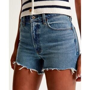 NWT Abercrombie & Fitch High Rise The Mom Shorts Size 37/24